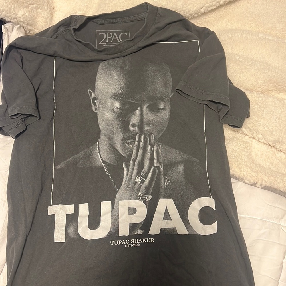 tupac shirt